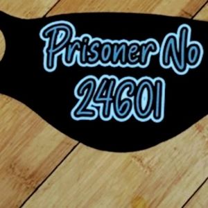 Cloth facemask with insertable filters